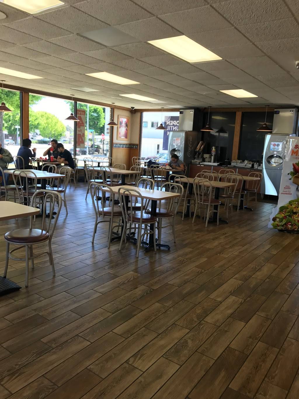 Wendys | restaurant | 12201 San Pablo Ave, Richmond, CA 94805, USA | 5102367649 OR +1 510-236-7649