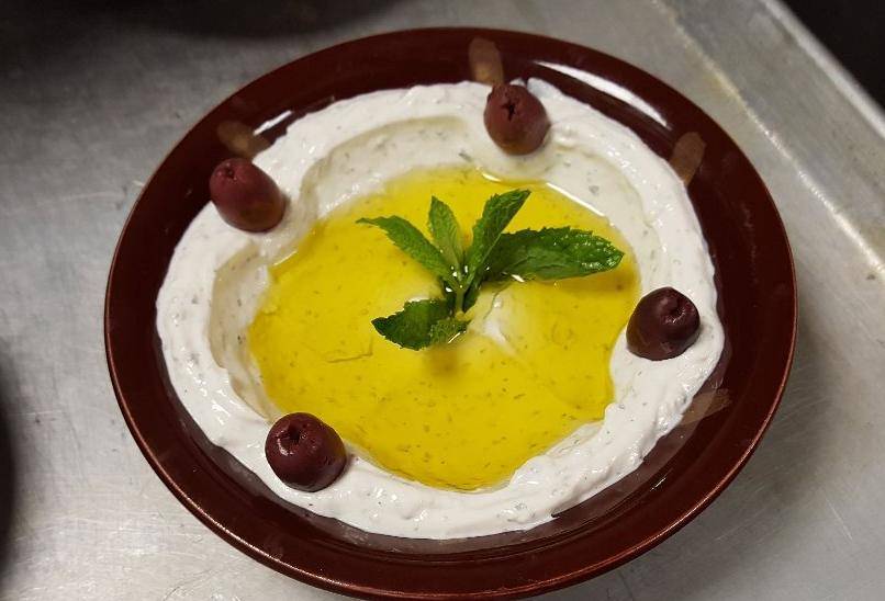 Sky Lounge | restaurant | 6395 Pearl Rd, Parma Heights, OH 44130, USA | 4403455007 OR +1 440-345-5007