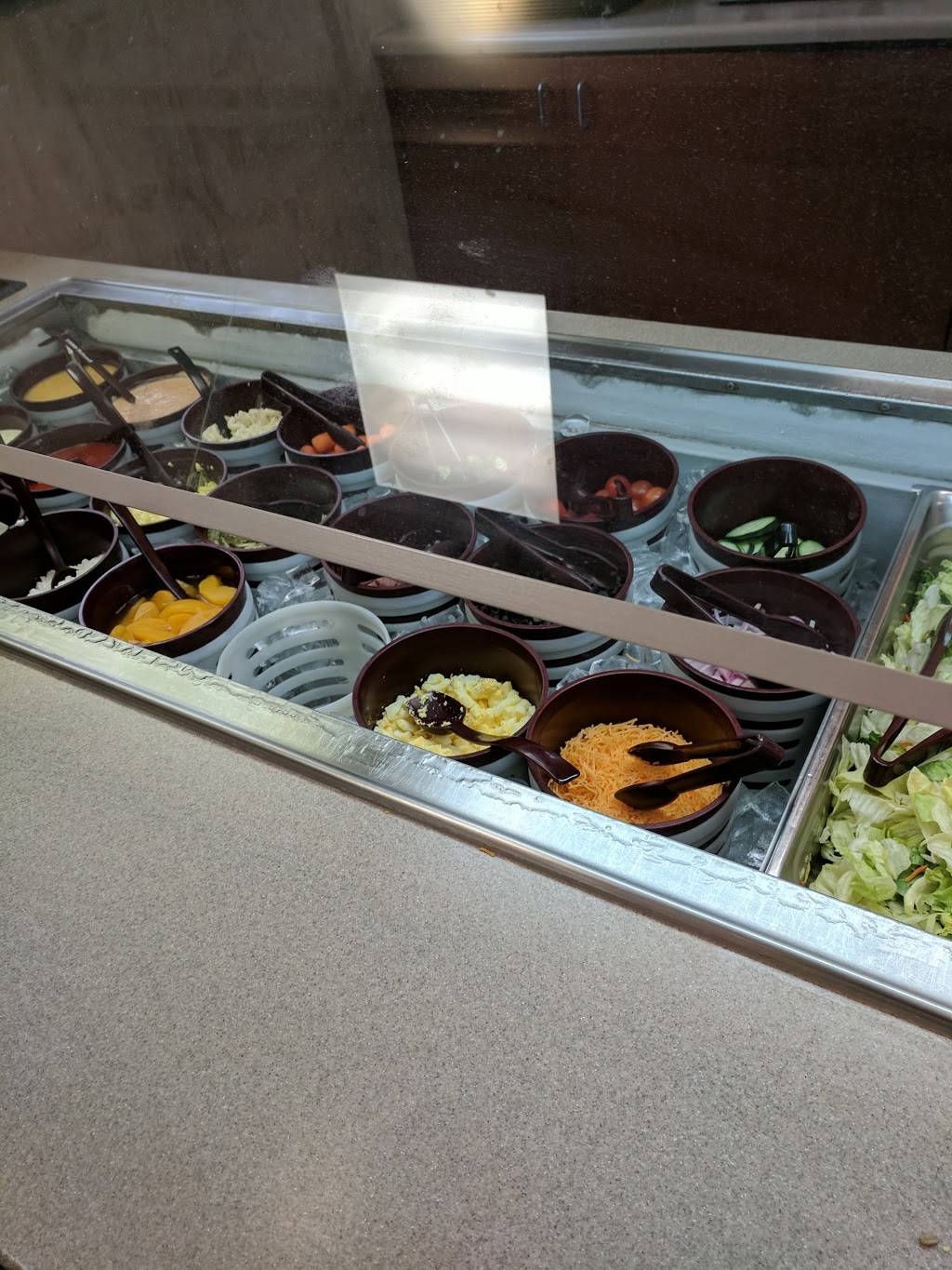 Rocky Rococo Pizza and Pasta | restaurant | Bayshore Mall, 5800 N Bayshore Dr B-100, Glendale, WI 53217, USA | 4143326070 OR +1 414-332-6070