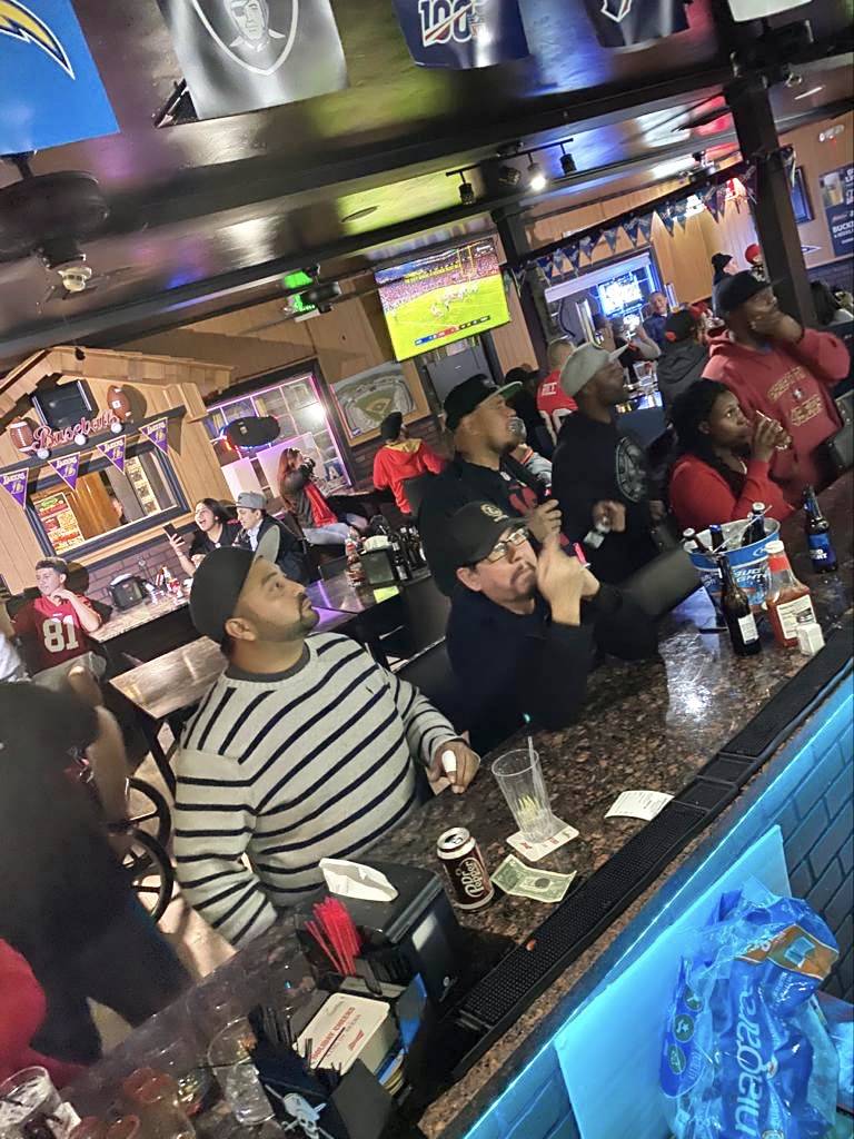 Grandmas | restaurant | 1901 Flower St, Bakersfield, CA 93305, USA | 6613748742 OR +1 661-374-8742