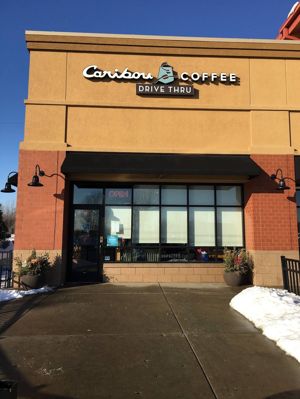 Caribou Coffee | cafe | 10400 Baltimore St NE Suite B-124, Blaine, MN 55449, USA | 7637924994 OR +1 763-792-4994