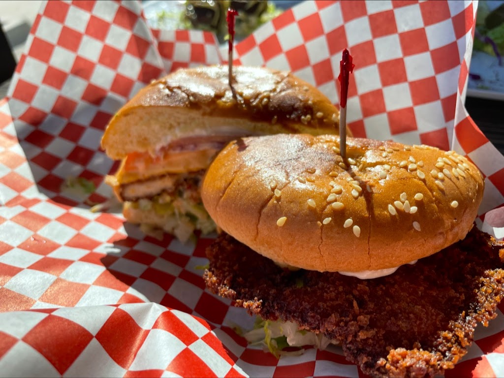 Falafel Flame | restaurant | 22648 Mission Blvd, Hayward, CA 94541, USA | 5103305000 OR +1 510-330-5000