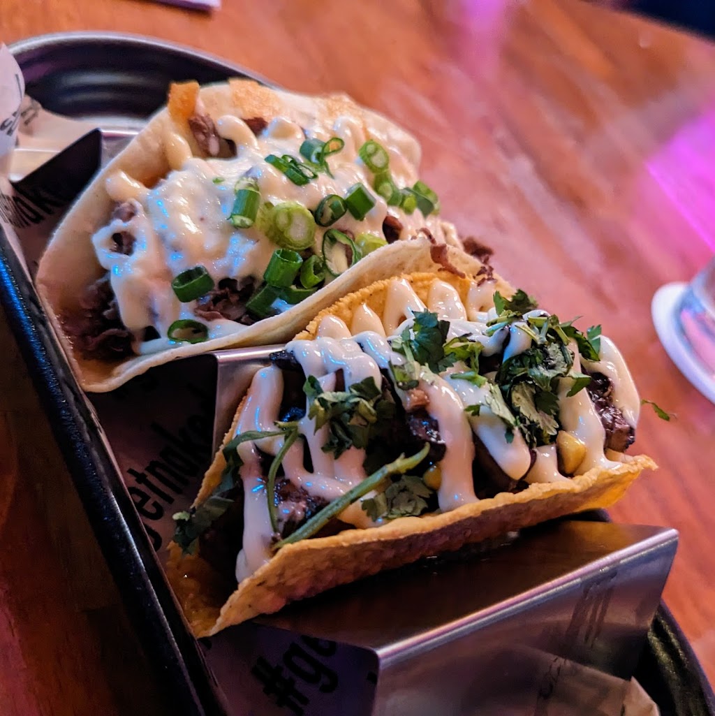 Naked Taco | restaurant | 8888 SW 136th St # 380, Miami, FL 33176, USA | 7862503399 OR +1 786-250-3399