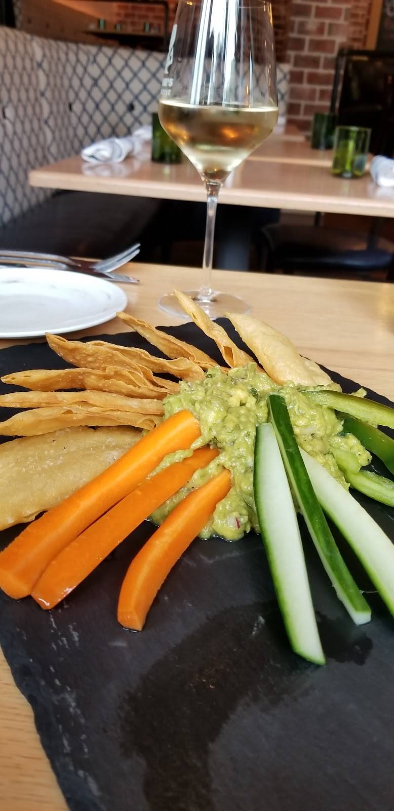 Louies Wine Dive & Ripple Kitchen | restaurant | 701 Broad Ripple Ave, Indianapolis, IN 46220, USA | 3177220140 OR +1 317-722-0140