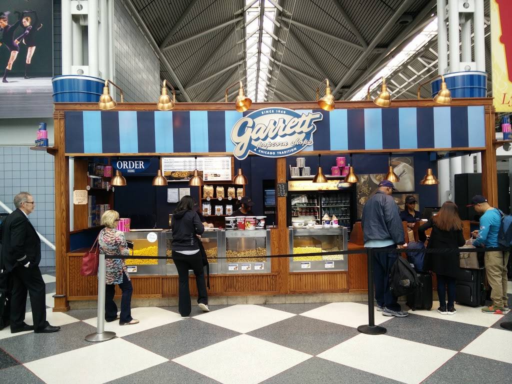Garrett Popcorn Shops | meal takeaway | O’Hare International Airport 9600 North Mannheim Road, Arrivals - Terminal 5 M10, Chicago, IL 60666, USA | 8884767267 OR +1 888-476-7267