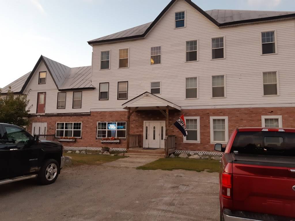 The Stratton Plaza | restaurant | 149 Main St, Stratton, ME 04982, USA | 2072462000 OR +1 207-246-2000