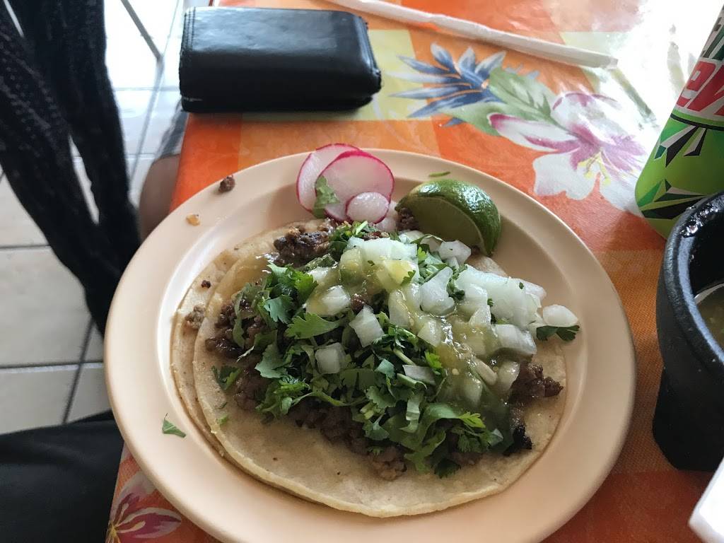 Julianas Bakery & Restaurant | bakery | 10441 Magnolia Ave, Anaheim, CA 92804, USA | 7142291948 OR +1 714-229-1948