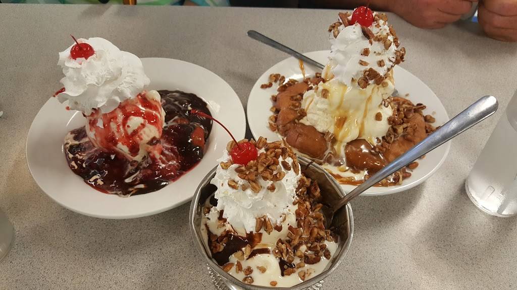 House of Flavors | restaurant | 284 River St, Manistee, MI 49660, USA | 2318874600 OR +1 231-887-4600