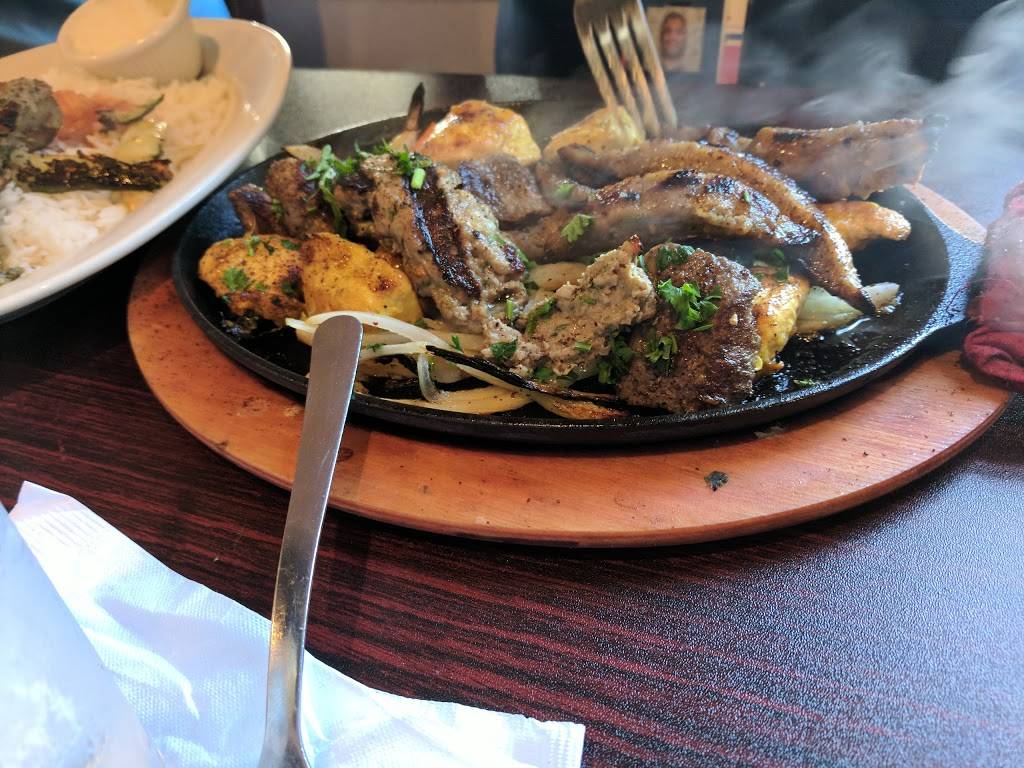 Aladdin Cafe | restaurant | 3903 Wyoming St, Kansas City, MO 64111, USA | 8165315982 OR +1 816-531-5982