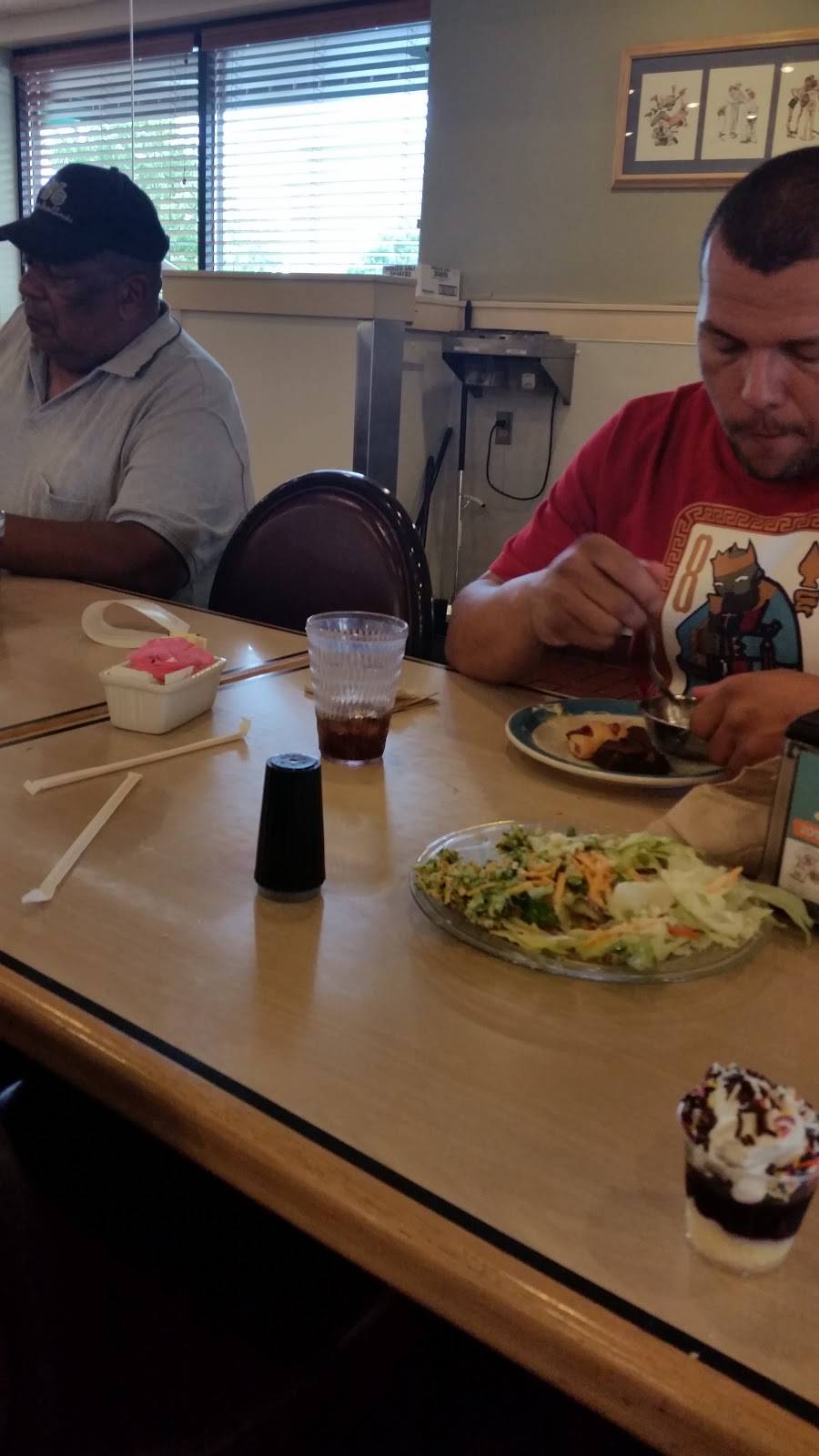 HomeTown Buffet | restaurant | 2306 N Prospect Ave, Champaign, IL 61822, USA | 2173559429 OR +1 217-355-9429