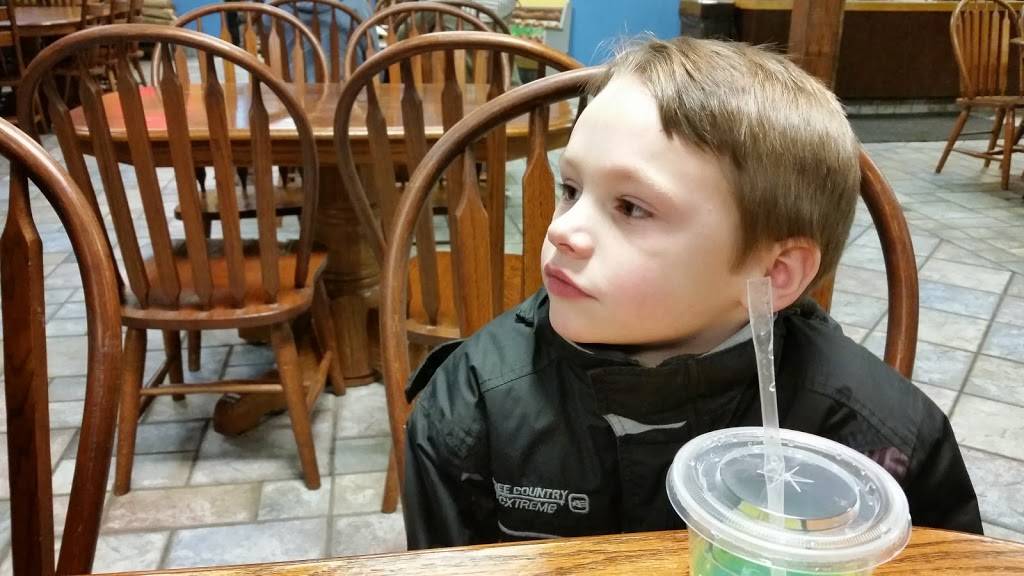 Planet Sub | restaurant | 15157 W 119th St, Olathe, KS 66062, USA | 9133906221 OR +1 913-390-6221