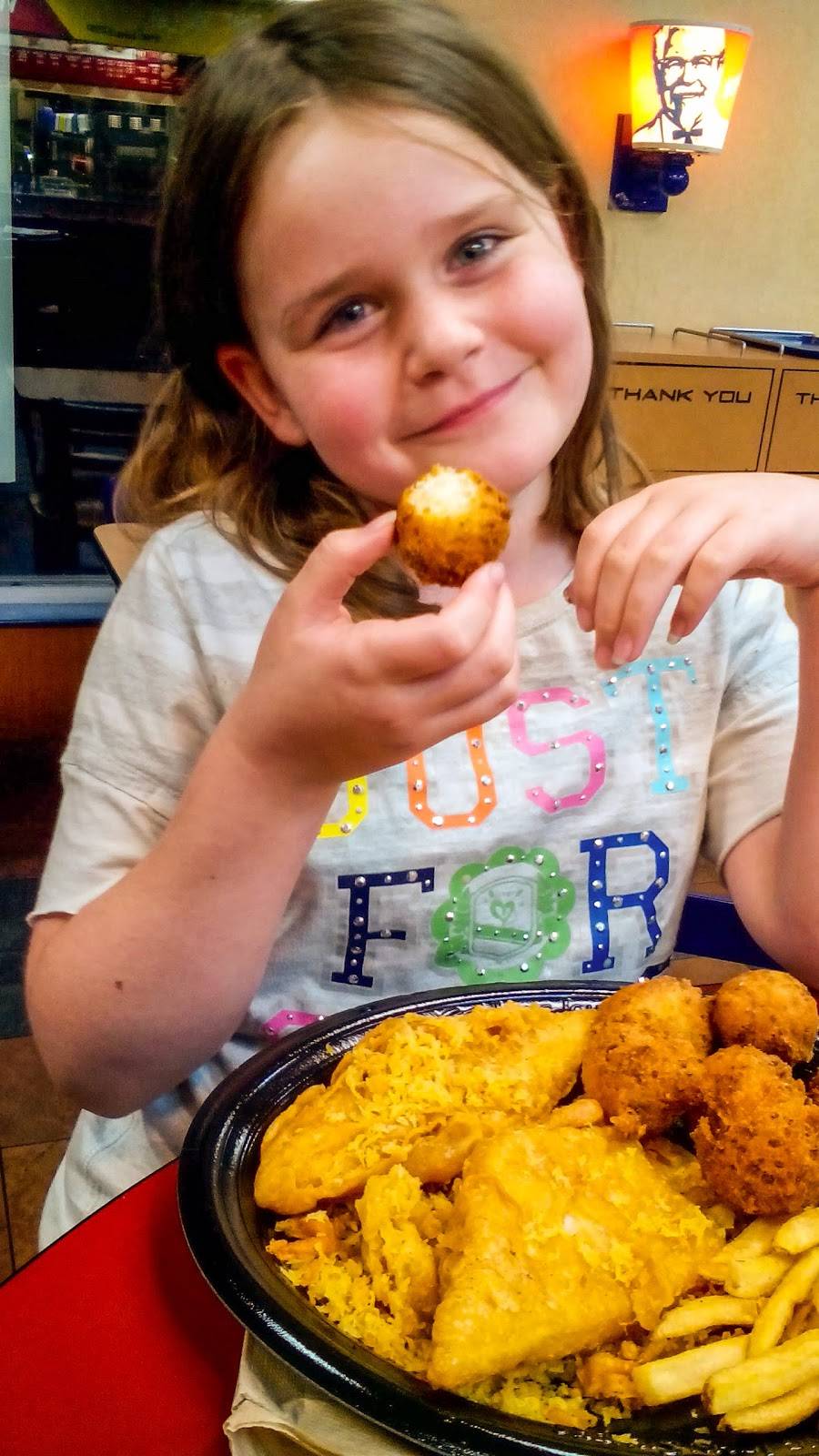 Captain Ds | restaurant | 415 Columbia Ave, Lexington, SC 29072, USA | 8033998964 OR +1 803-399-8964