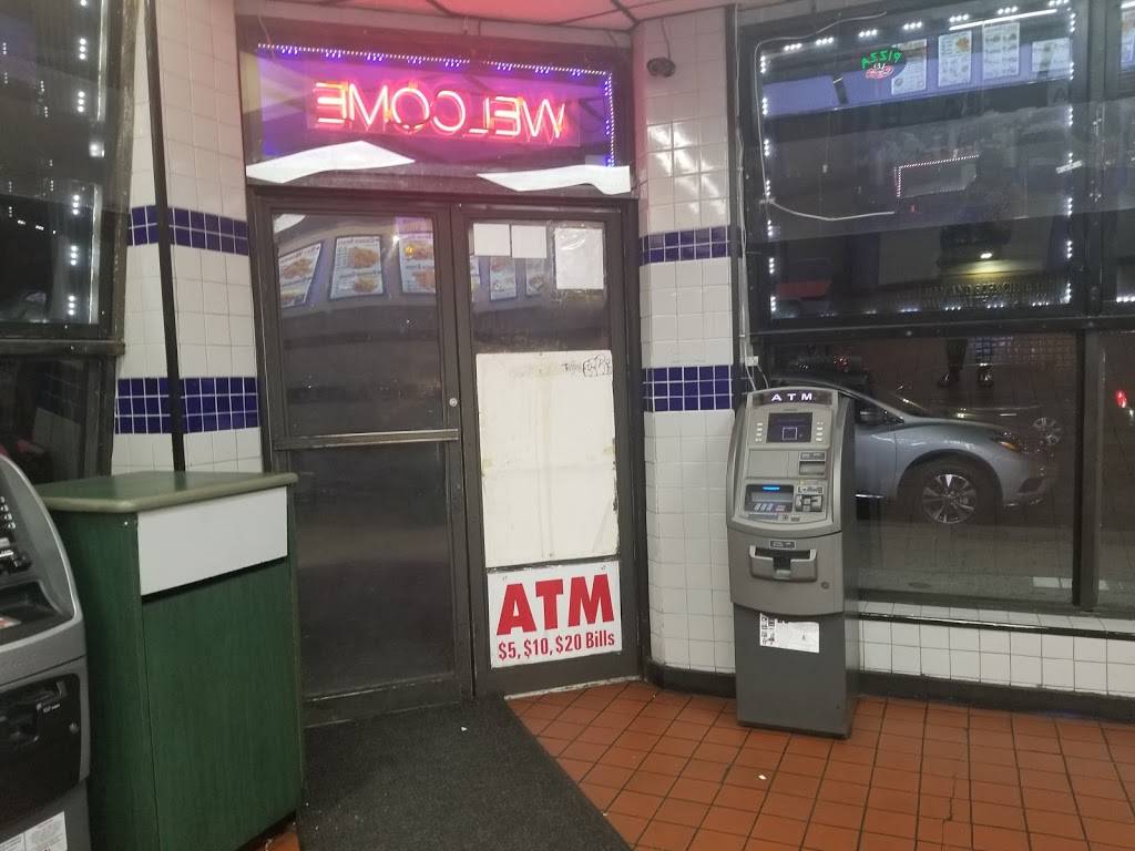 Royal Fried Chicken | restaurant | 496 Rockaway Pkwy # 1, Brooklyn, NY 11212, USA | 7183468100 OR +1 718-346-8100