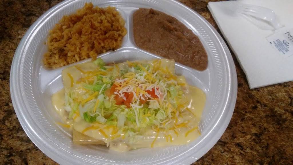 Las Tres Amigas | restaurant | 910 SE Military Dr, San Antonio, TX 78214, USA | 2103222835 OR +1 210-322-2835