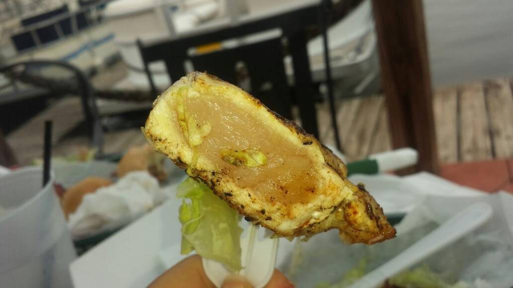 The Smokin Claw Tavern | restaurant | 401 W Turkeyfoot Lake Rd, Akron, OH 44319, USA | 3306442628 OR +1 330-644-2628