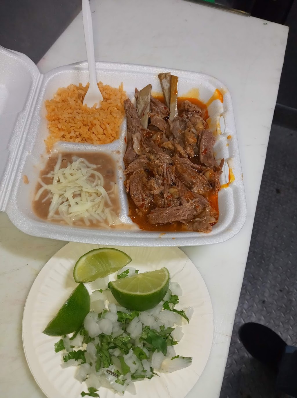 Nathalias Birrieria & Tacos | restaurant | 8363 Reseda Blvd, Northridge, CA 91324, USA | 8188120532 OR +1 818-812-0532