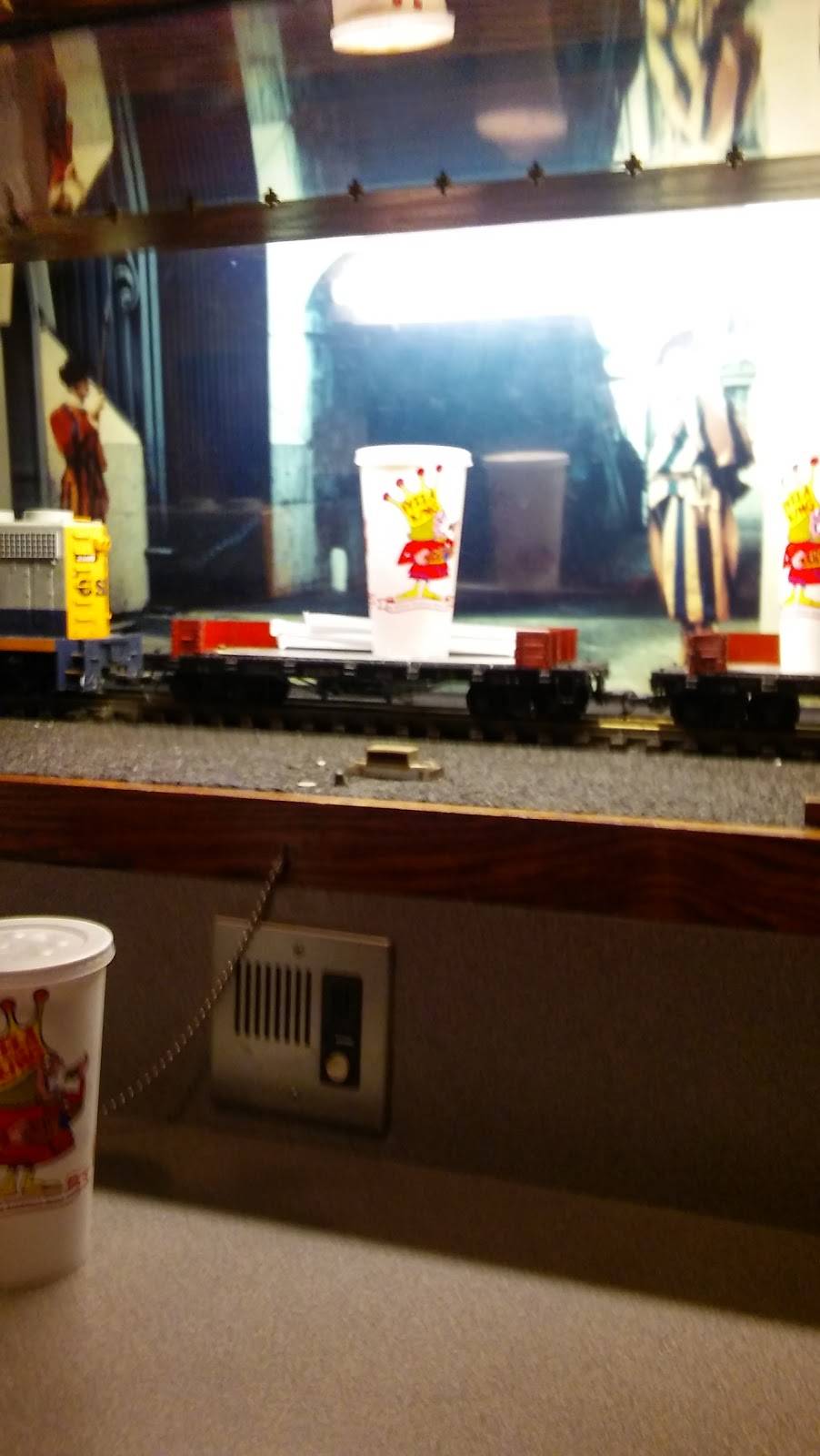 Pizza King Wea Plaza | restaurant | 3613 S 18th St, Lafayette, IN 47909, USA | 7654718555 OR +1 765-471-8555