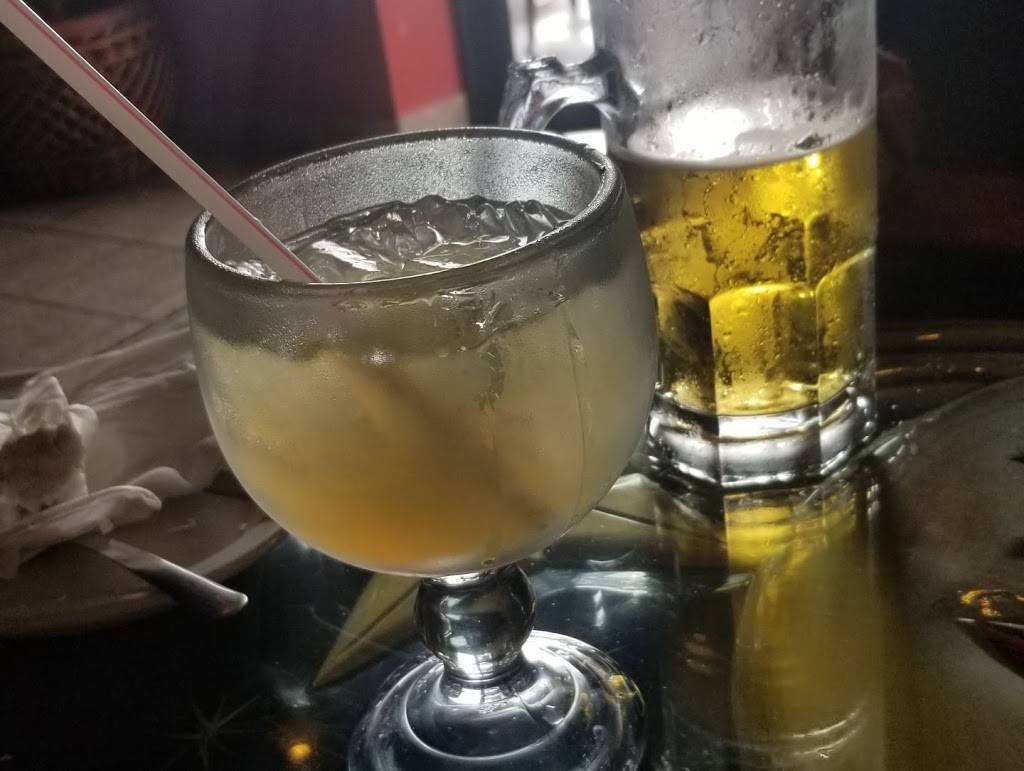 El Nopal Mexican Cuisine | restaurant | 10500 Watterson Trail, Louisville, KY 40299, USA | 5022665956 OR +1 502-266-5956