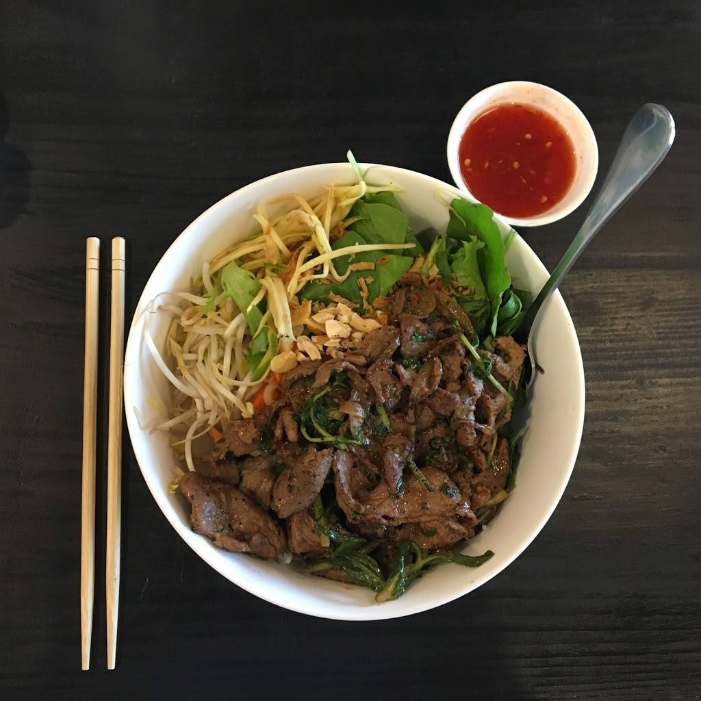 Le Bleu | restaurant | 9070 Research Blvd Suite 303, Austin, TX 78758, USA | 5127701100 OR +1 512-770-1100