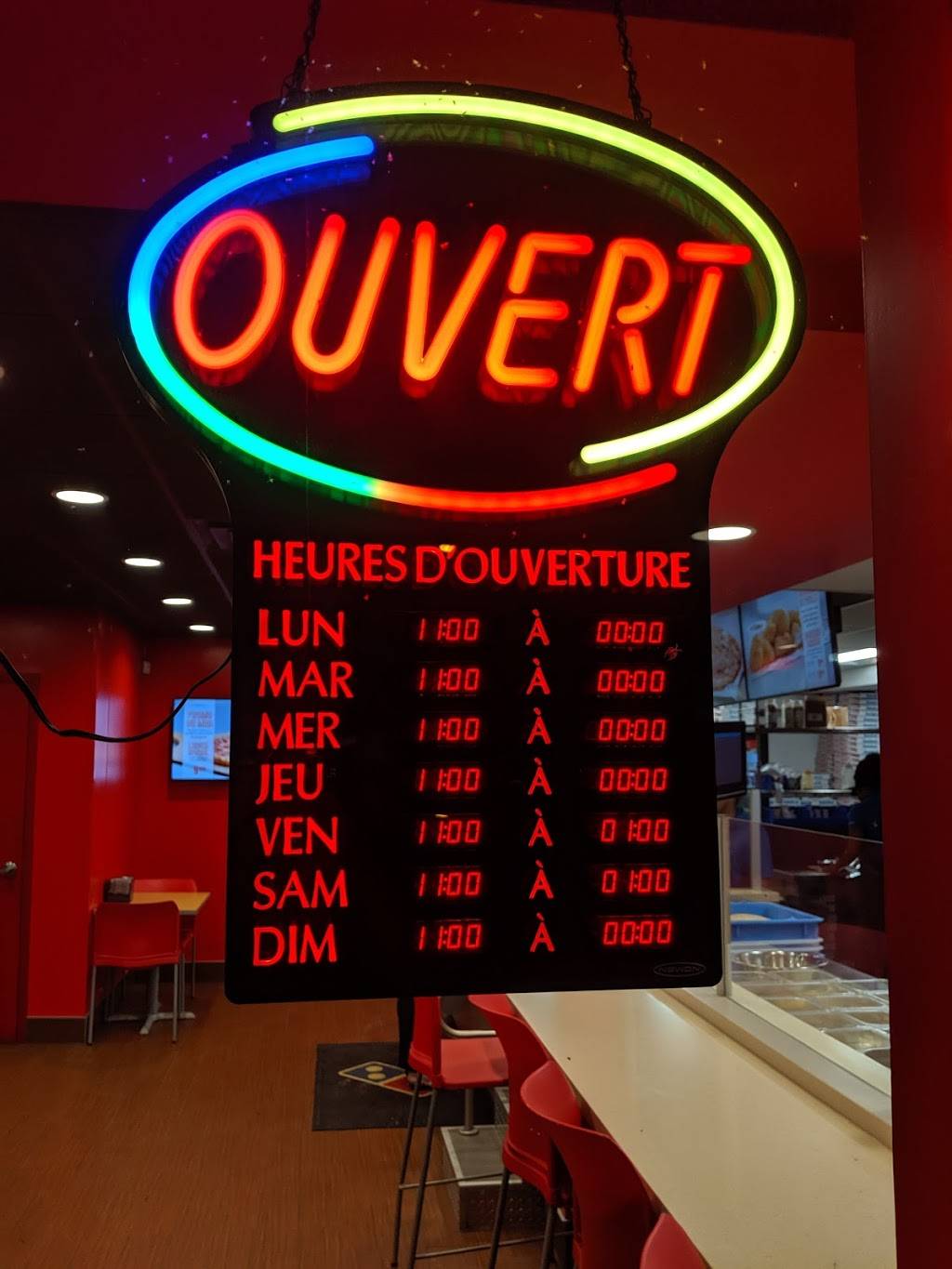 Dominos Pizza | meal delivery | 662 Boulevard Saint-Joseph unit b, Gatineau, QC J8Y 4A8, Canada | 8197711555 OR +1 819-771-1555