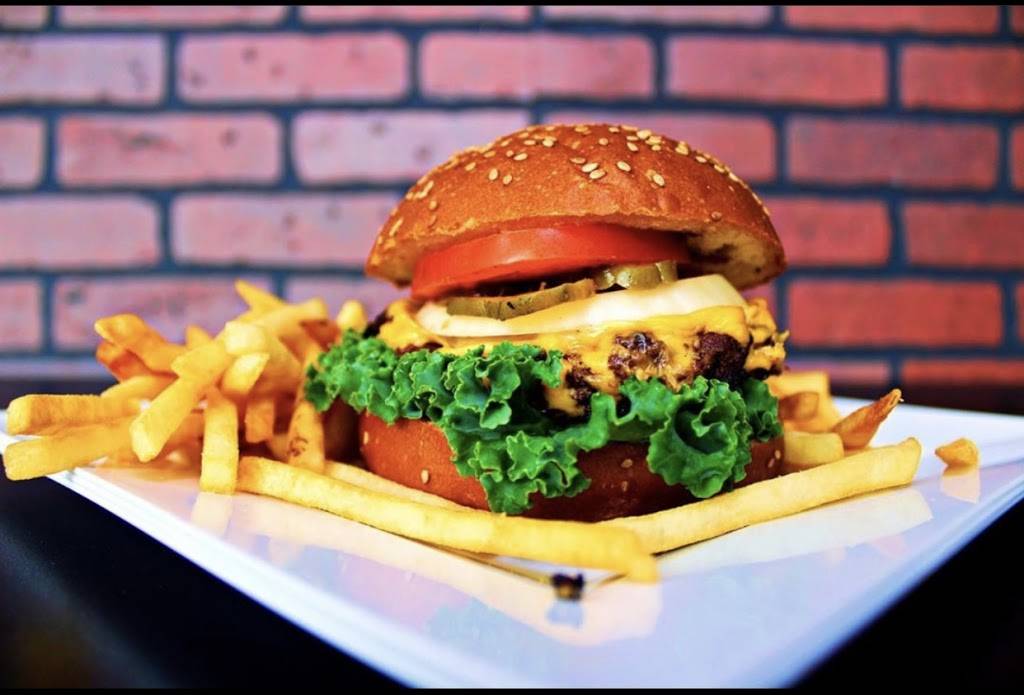 Subsstop | restaurant | 505 S Huron St, Ypsilanti, MI 48197, USA | 7348791000 OR +1 734-879-1000