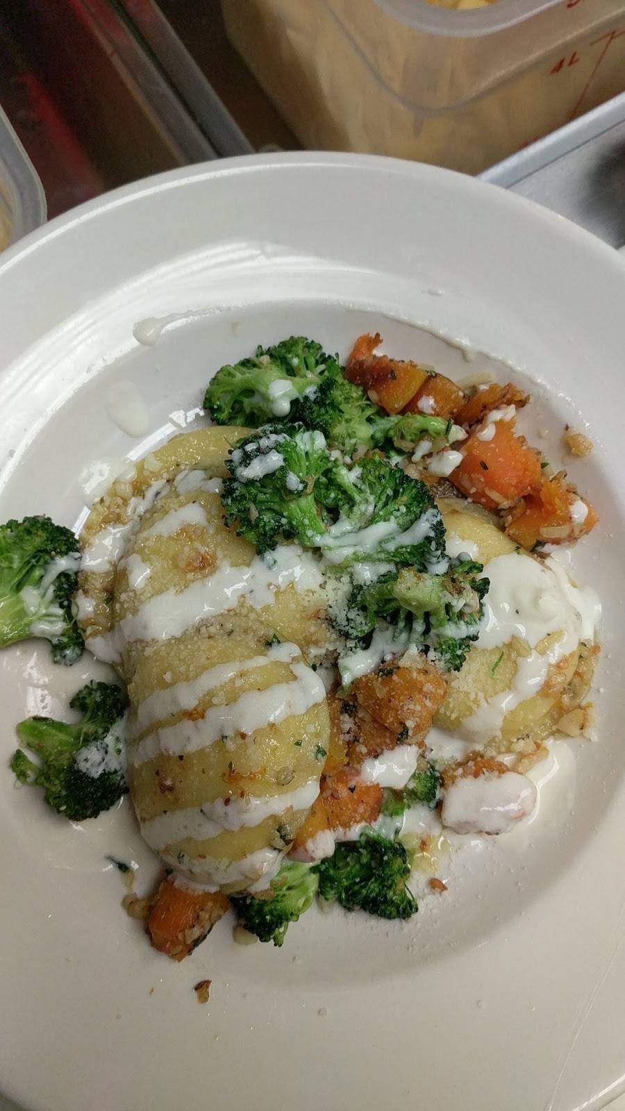 AngeNettas Cafe Restaurant | restaurant | 64 Cardinal Dr, Canfield, OH 44406, USA | 3305336090 OR +1 330-533-6090