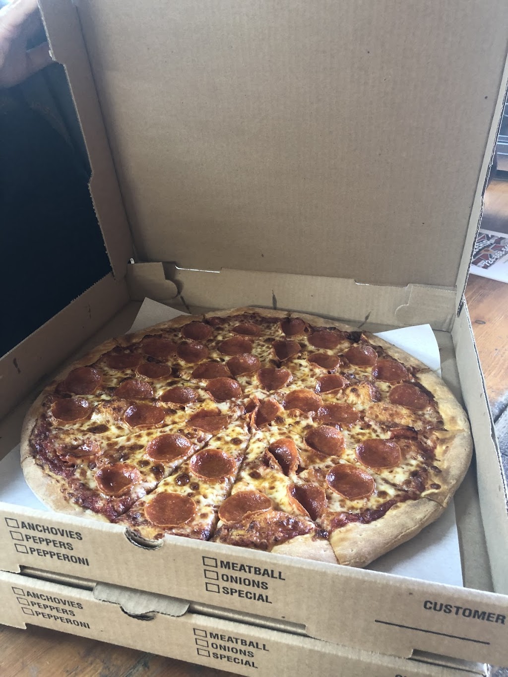 Five points pizzeria | meal takeaway | 7205 state route 22, Greensburg, PA 15601, USA | 7246685412 OR +1 724-668-5412