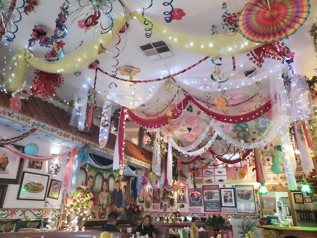 La Parrilla Restaurant | restaurant | 2126 East Cesar E Chavez Avenue, Los Angeles, CA 90033, USA | 3232623434 OR +1 323-262-3434