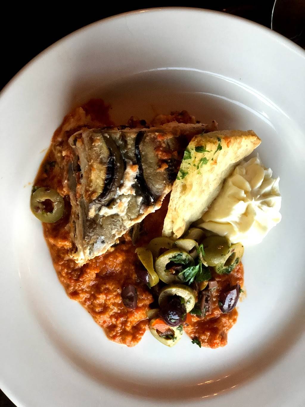 Bella Vino Wine Bar | restaurant | 325 S Main St, St Charles, MO 63301, USA | 6367243434 OR +1 636-724-3434