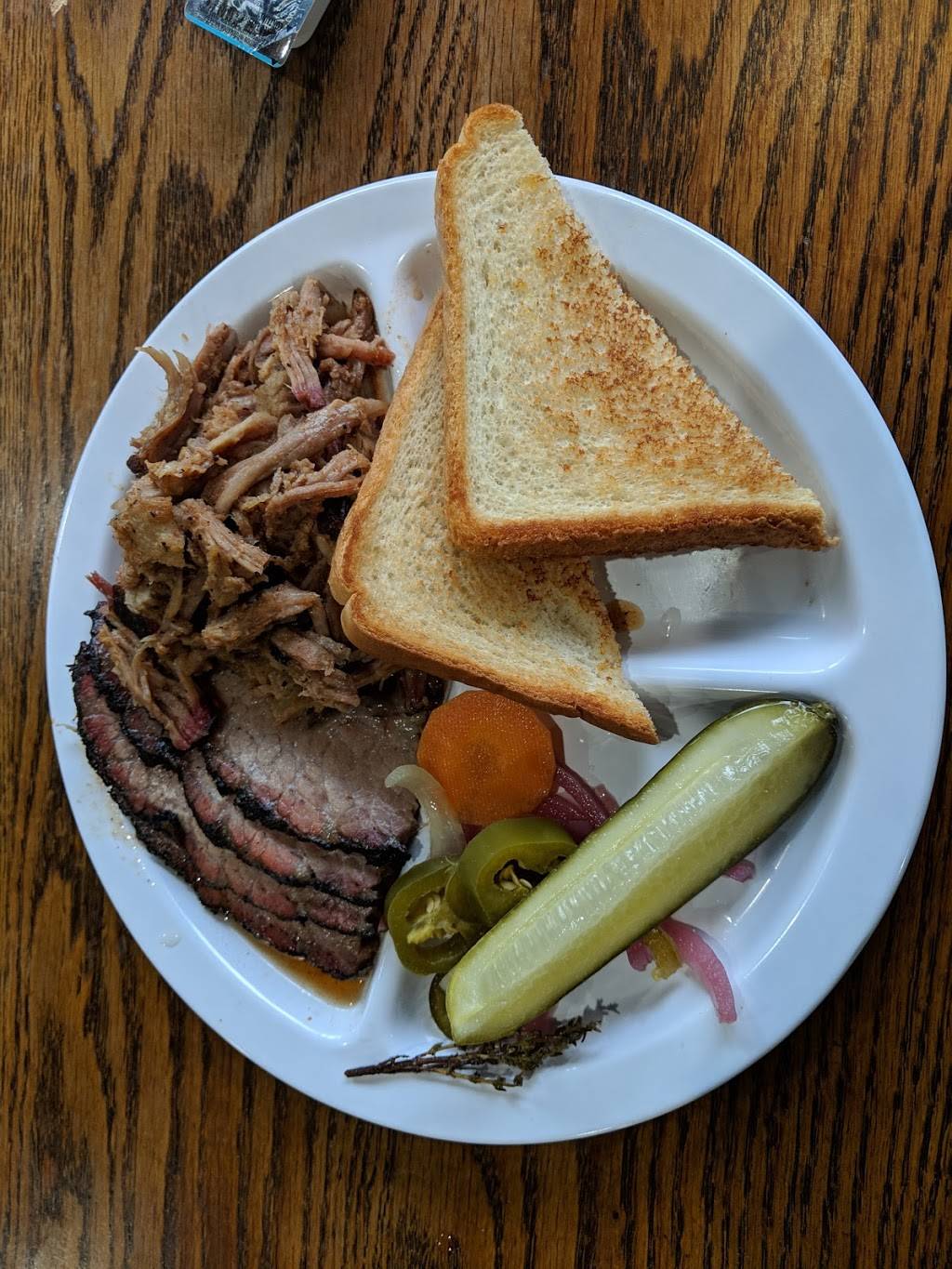 Dosey Doe Breakfast & BBQ | restaurant | 2626 Research Forest Dr B, The Woodlands, TX 77381, USA | 8328234414 OR +1 832-823-4414