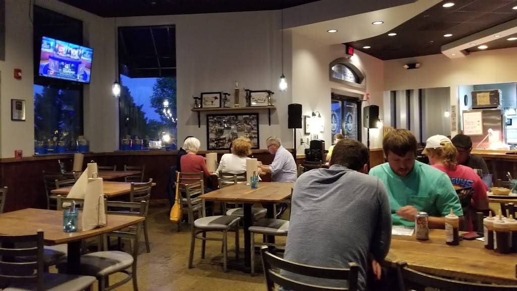 Charcoal Cowboys BBQ | restaurant | 6917 Lenox Village Dr, Nashville, TN 37211, USA | 6159826193 OR +1 615-982-6193