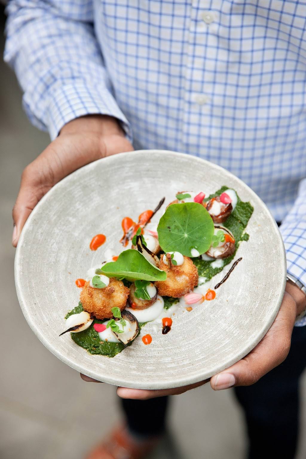 Zero Restaurant + Bar | restaurant | 0 George St, Charleston, SC 29401, USA | 8438177900 OR +1 843-817-7900