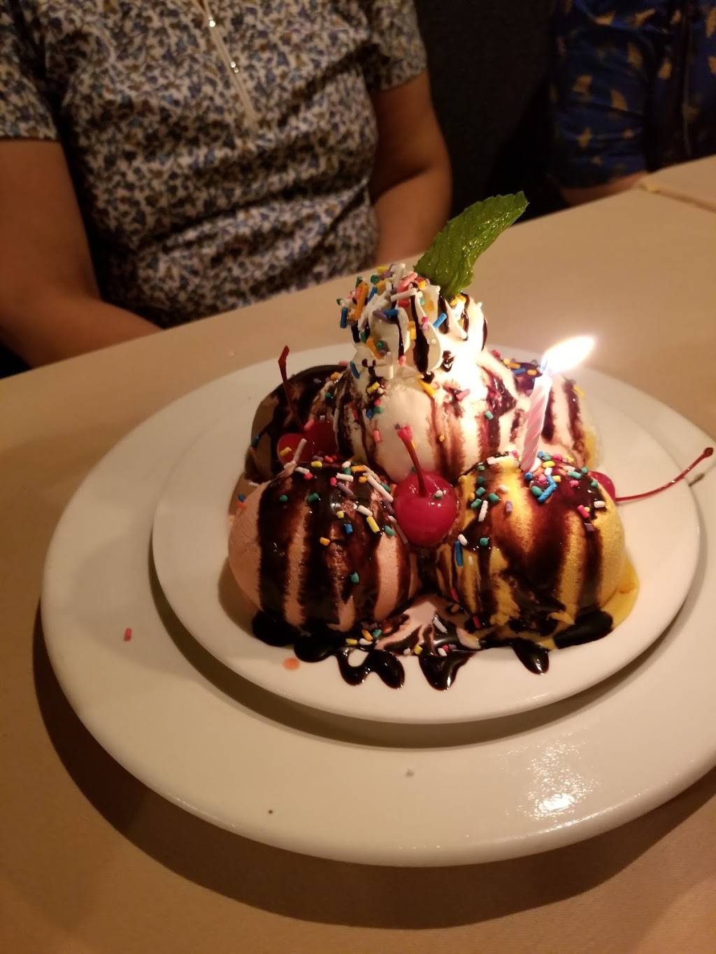 Moghul Restaurant | restaurant | 1655 Oak Tree Road, Edison, NJ 08820, USA | 7325495050 OR +1 732-549-5050