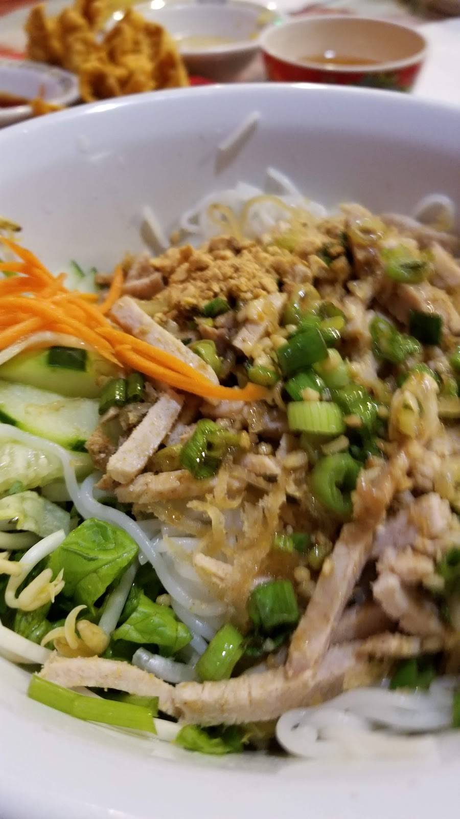 Long Thanh Restaurant | restaurant | 5707 E 71st St, Indianapolis, IN 46220, USA | 3178426499 OR +1 317-842-6499