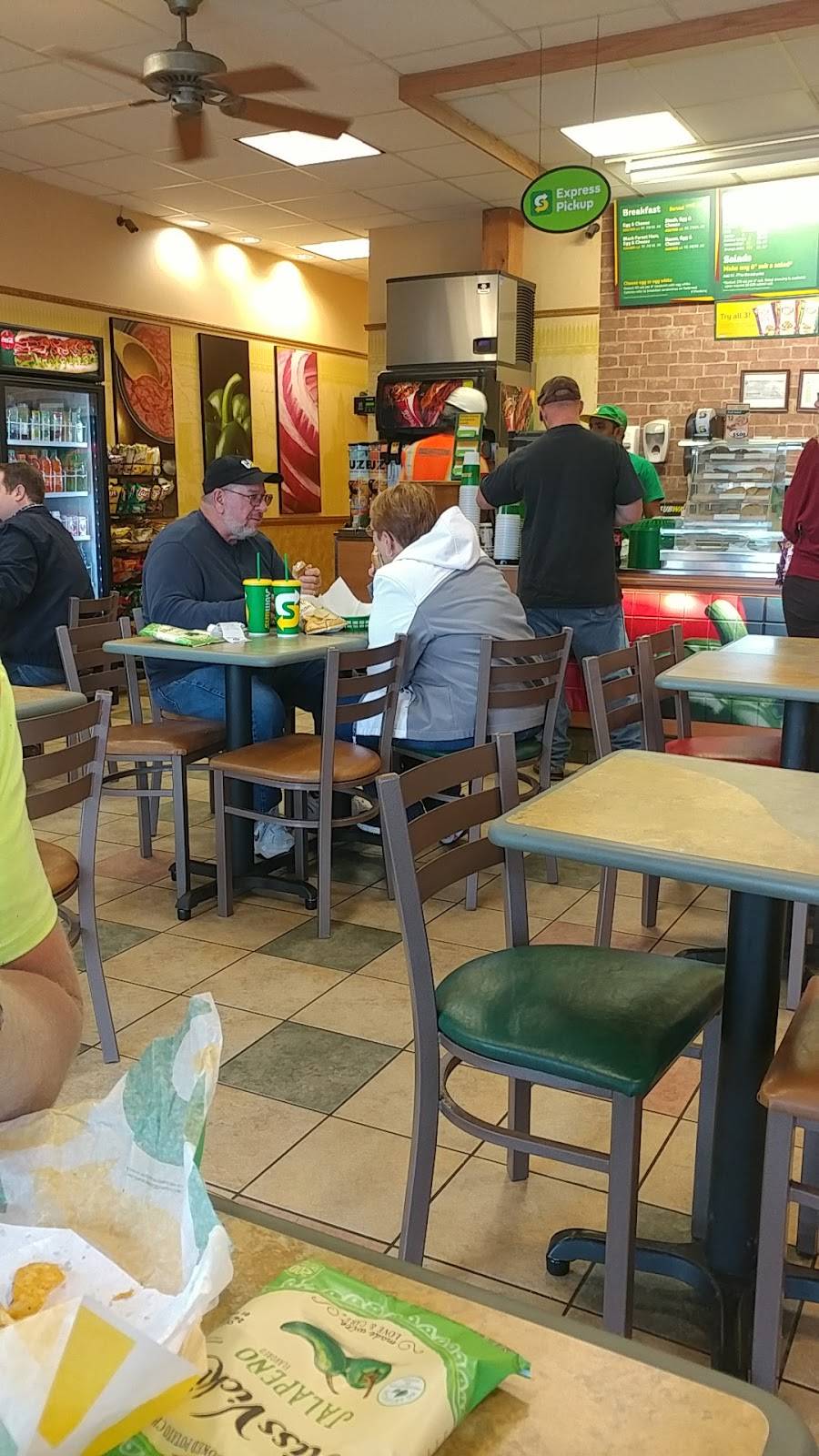 Subway | restaurant | 1503 Wilkins Way Hwy 37, Mitchell, IN 47446, USA | 8128496682 OR +1 812-849-6682