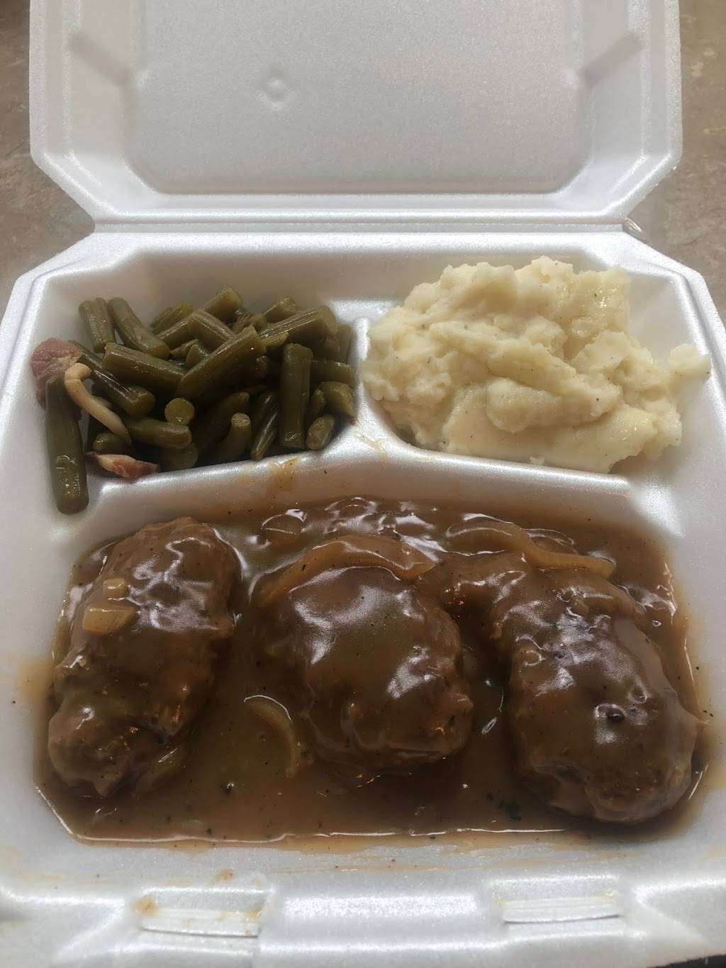 Js Delightful Diner | restaurant | 2074 Smith Mountain Lake Pkwy, Huddleston, VA 24104, USA | 5402973252 OR +1 540-297-3252