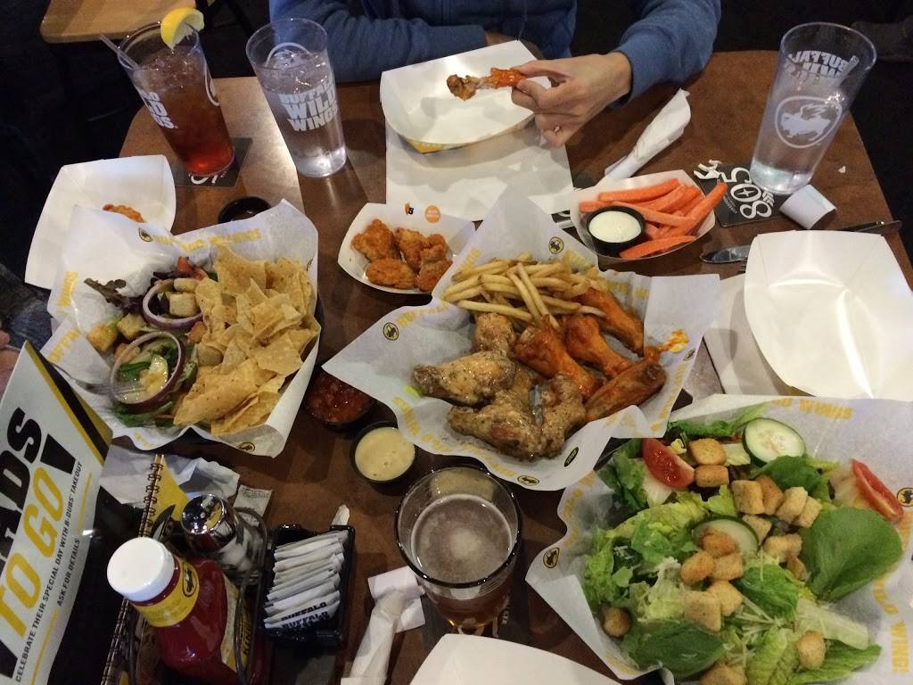 Buffalo Wild Wings | restaurant | 1620 Saratoga Ave, San Jose, CA 95129, USA | 4083706701 OR +1 408-370-6701