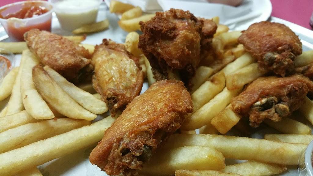 Liquoris Pizza | restaurant | 659 Westfield St, West Springfield, MA 01089, USA | 4137379690 OR +1 413-737-9690