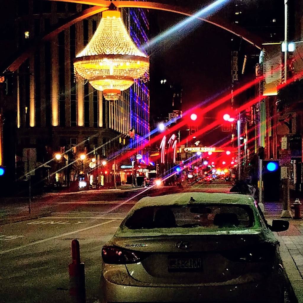 Starbucks | cafe | 1400 Euclid Ave, Cleveland, OH 44115, USA | 2167712541 OR +1 216-771-2541