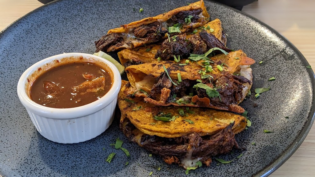 Mi Tierra Mexican Kitchen | restaurant | 3327 Mangum Rd, Houston, TX 77092, USA | 8323241883 OR +1 832-324-1883