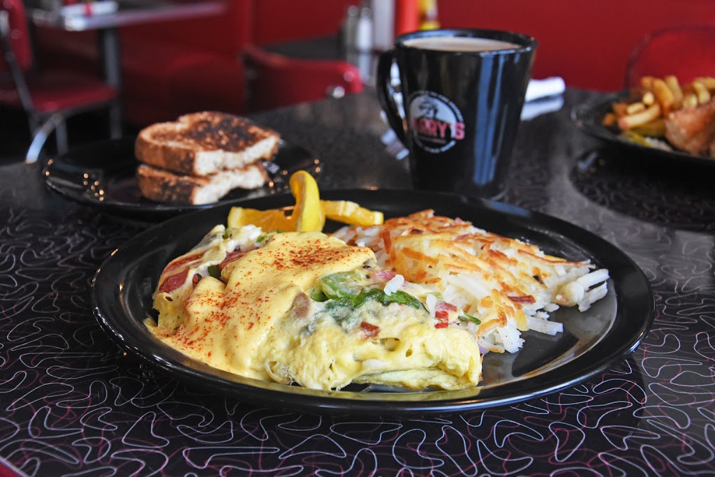 Harrys Bar & Grill | restaurant | 116 E Washington St, Iowa City, IA 52240, USA | 3192597402 OR +1 319-259-7402