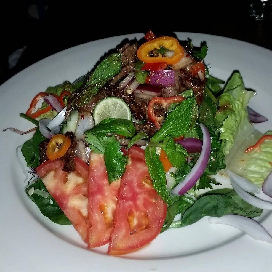 Chabaa Thai Bistro | restaurant | 4343 Main St, Philadelphia, PA 19127, USA | 2154831979 OR +1 215-483-1979