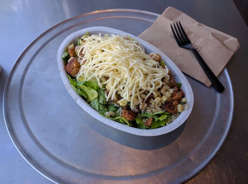 Chipotle Mexican Grill | restaurant | 3581 Maple Ave, Zanesville, OH 43701, USA | 7404523154 OR +1 740-452-3154