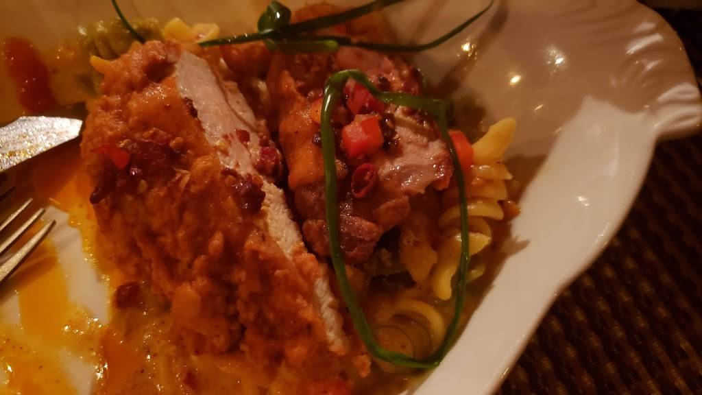 Hot French Chix | restaurant | 59 Main St, Chester, CT 06412, USA | 8603224102 OR +1 860-322-4102