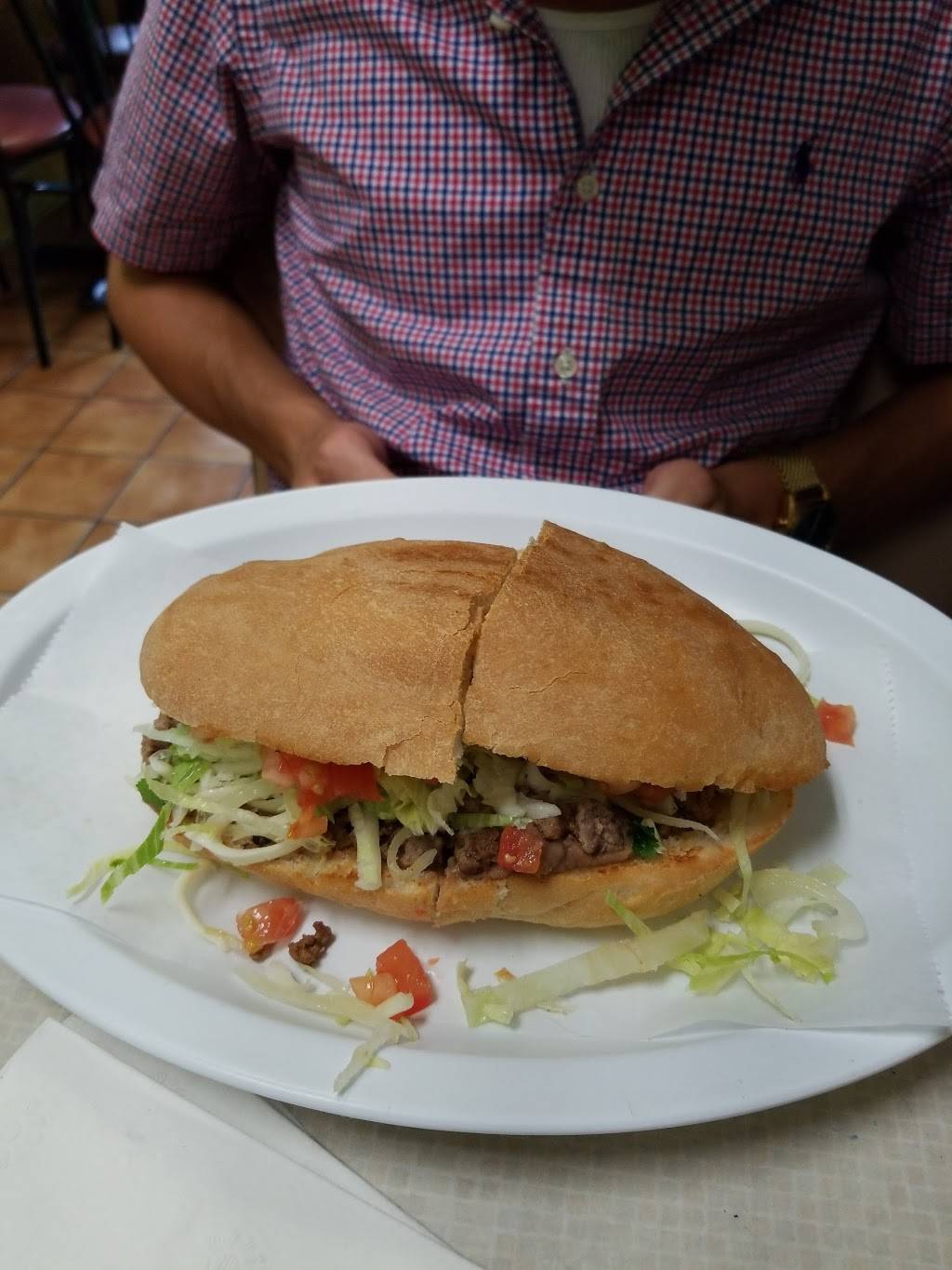 Cilantro Taco House | restaurant | 3336 W Lawrence Ave, Chicago, IL 60625, USA | 7735885080 OR +1 773-588-5080