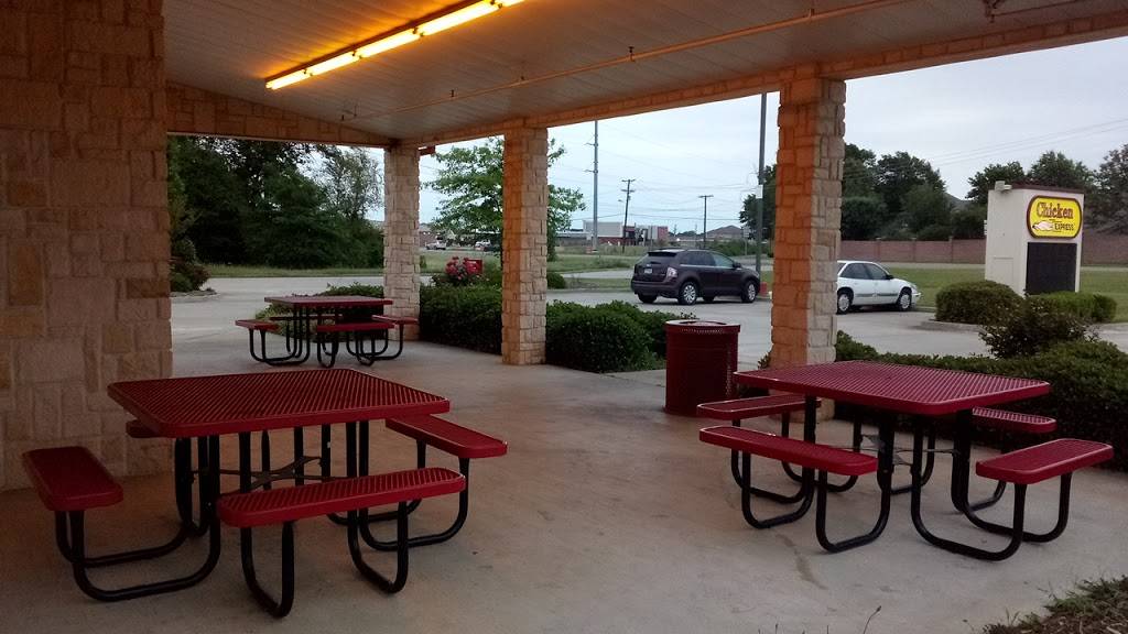 Chicken Express | restaurant | 6363 Old Jacksonville Hwy, Tyler, TX 75703, USA | 9035611003 OR +1 903-561-1003