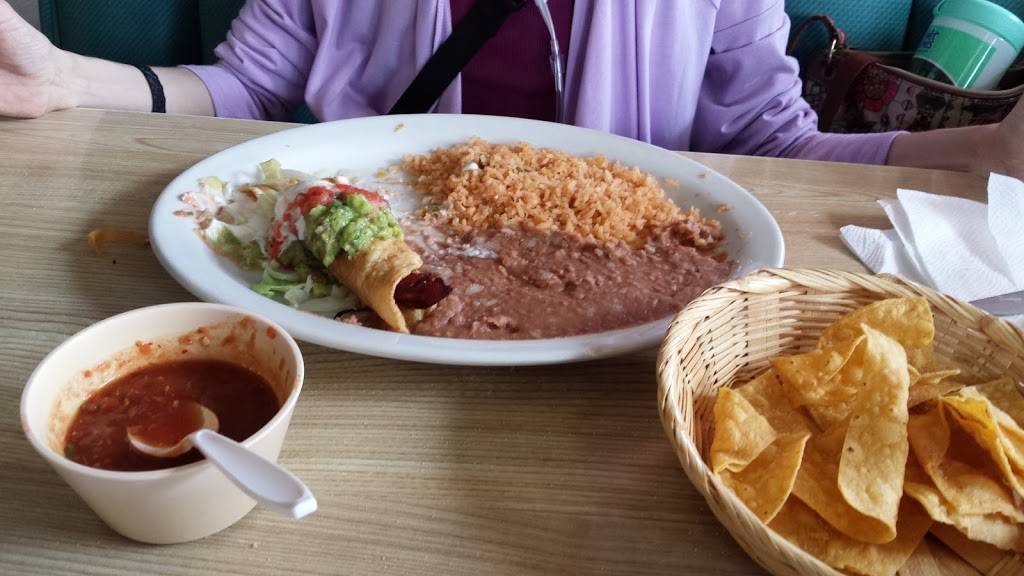 El Molino | restaurant | 5321 Hopyard Rd # A, Pleasanton, CA 94588, USA | 9254630428 OR +1 925-463-0428