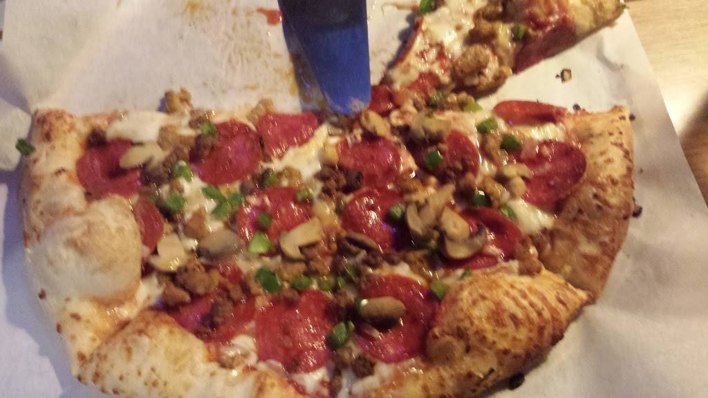 Shawns Irish Tavern | restaurant | 4400 Heatherdowns Blvd #7, Toledo, OH 43614, USA | 4193811281 OR +1 419-381-1281