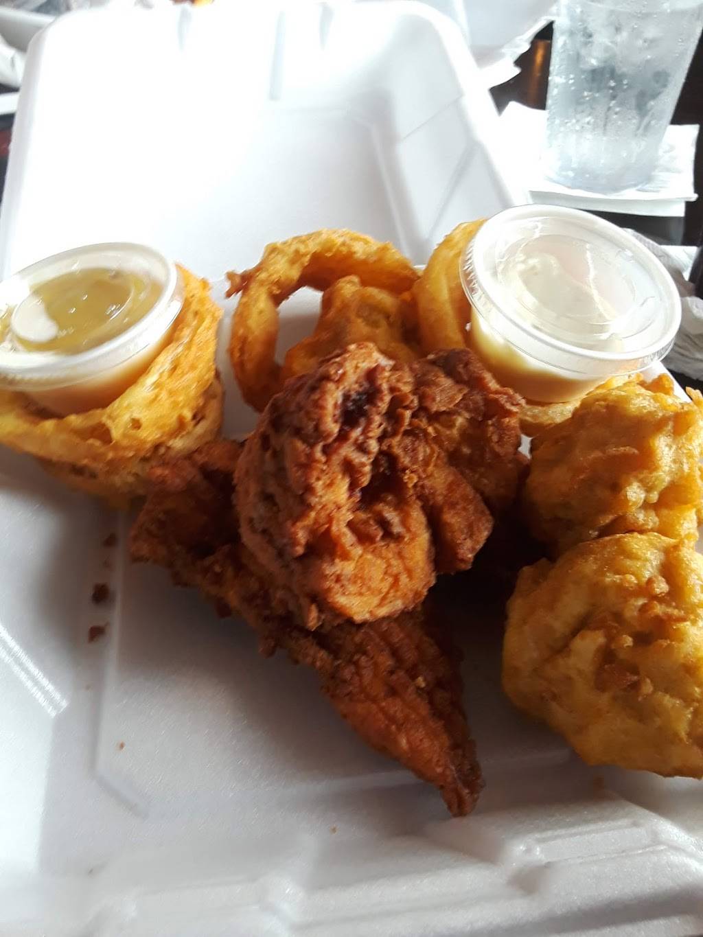 The Old Bag of Nails Pub | restaurant | 18 N Nelson Rd, Columbus, OH 43219, USA | 6142524949 OR +1 614-252-4949