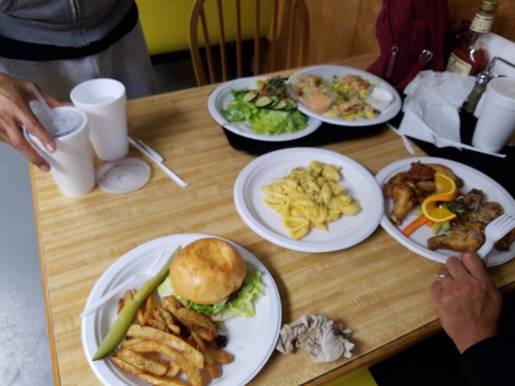 WINGS Of WAYNESBORO | restaurant | 608 N Delphine Ave unit b, Waynesboro, VA 22980, USA | 5402214588 OR +1 540-221-4588